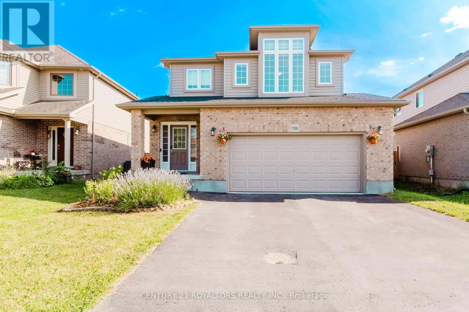 UPPER - 1308 LAWSON ROAD — London North (North I) - Photo 5 of 18