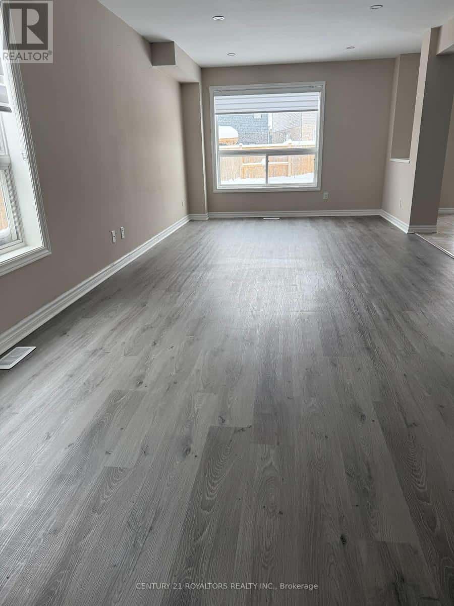 UPPER - 1308 LAWSON ROAD — London North (North I) - Photo 2 of 18