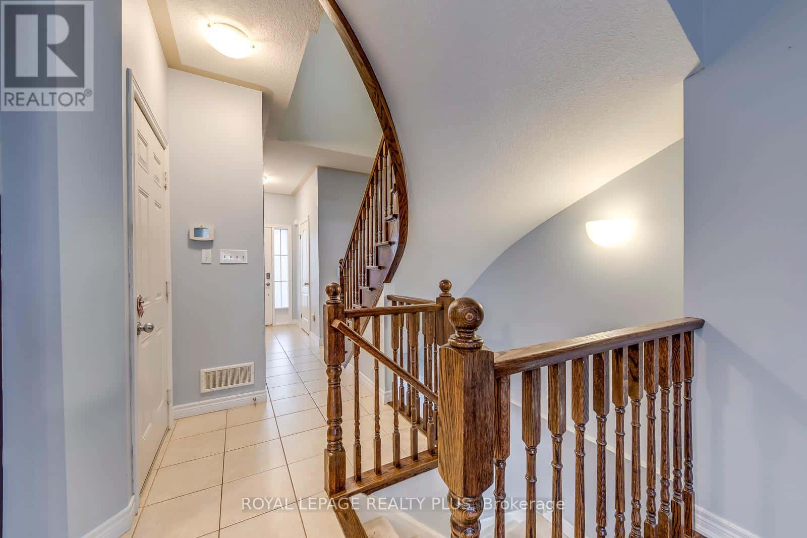 Hamilton (Winona Park) — Hamilton (Winona Park) - Photo 5 of 45