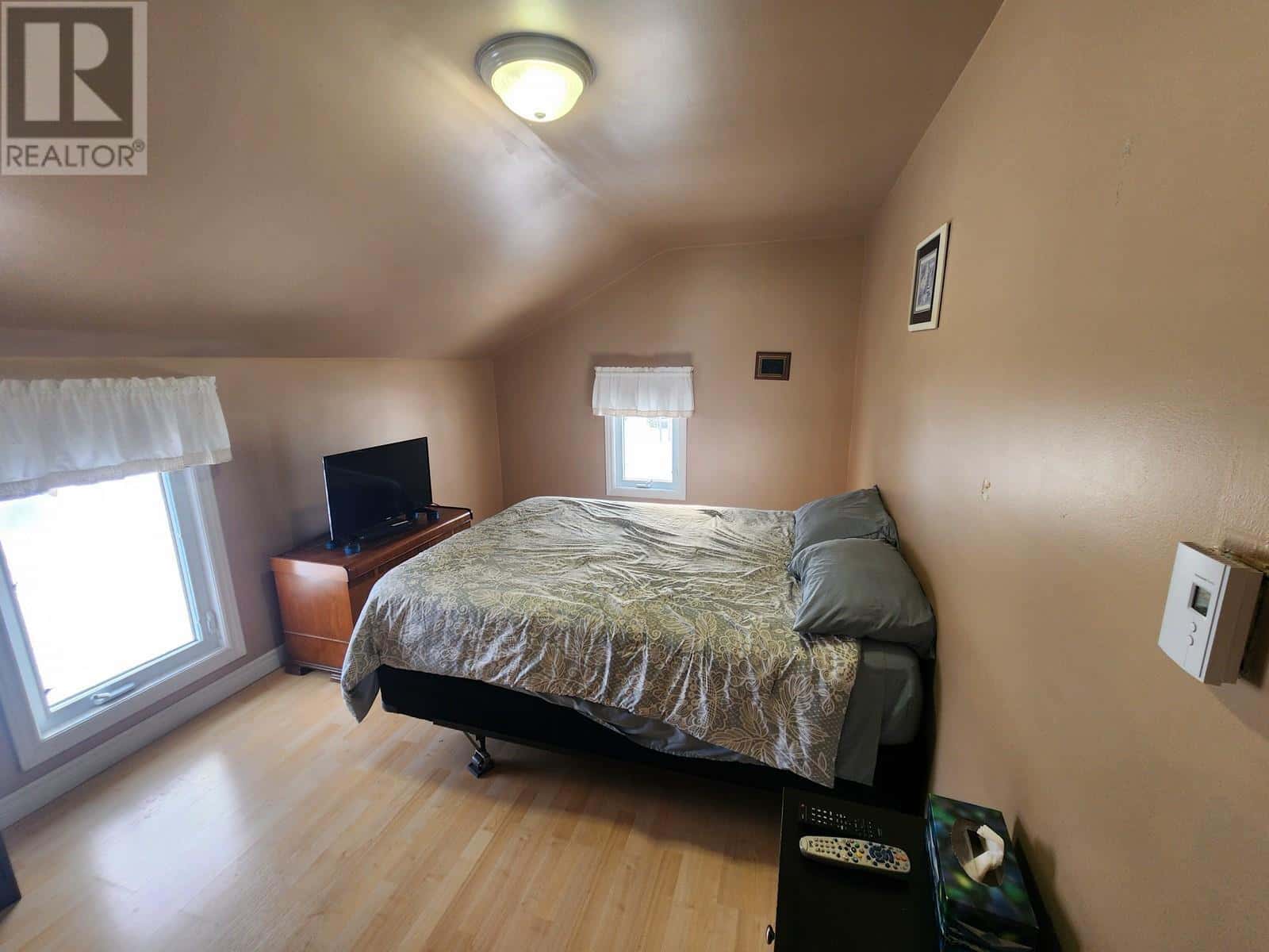 SCHREIBER — SCHREIBER - Photo 2 of 36