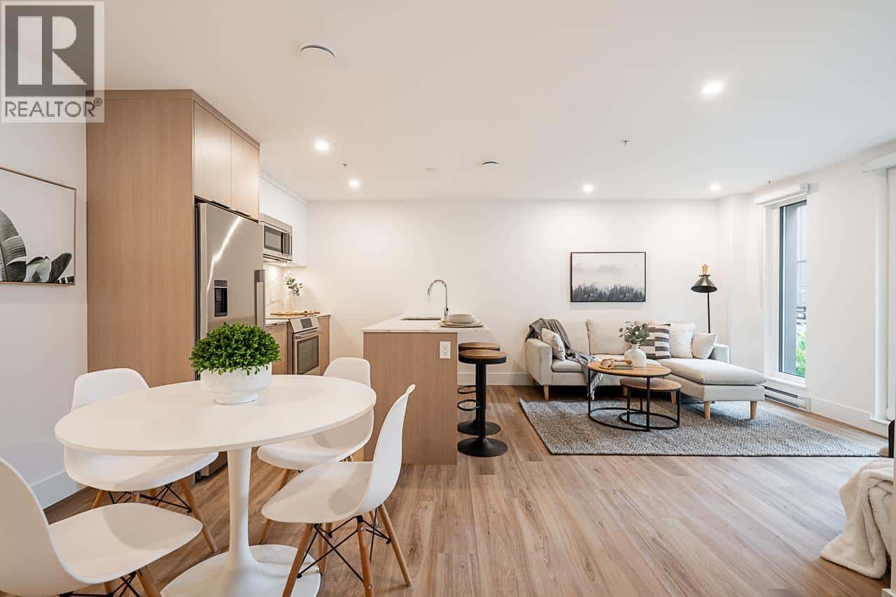 110 2085 E 1ST AVENUE — Vancouver, British Columbia - Photo 2 of 34