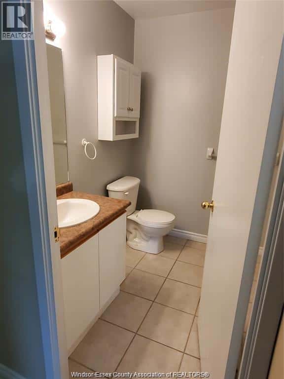 Windsor — Windsor - Photo 5 of 14