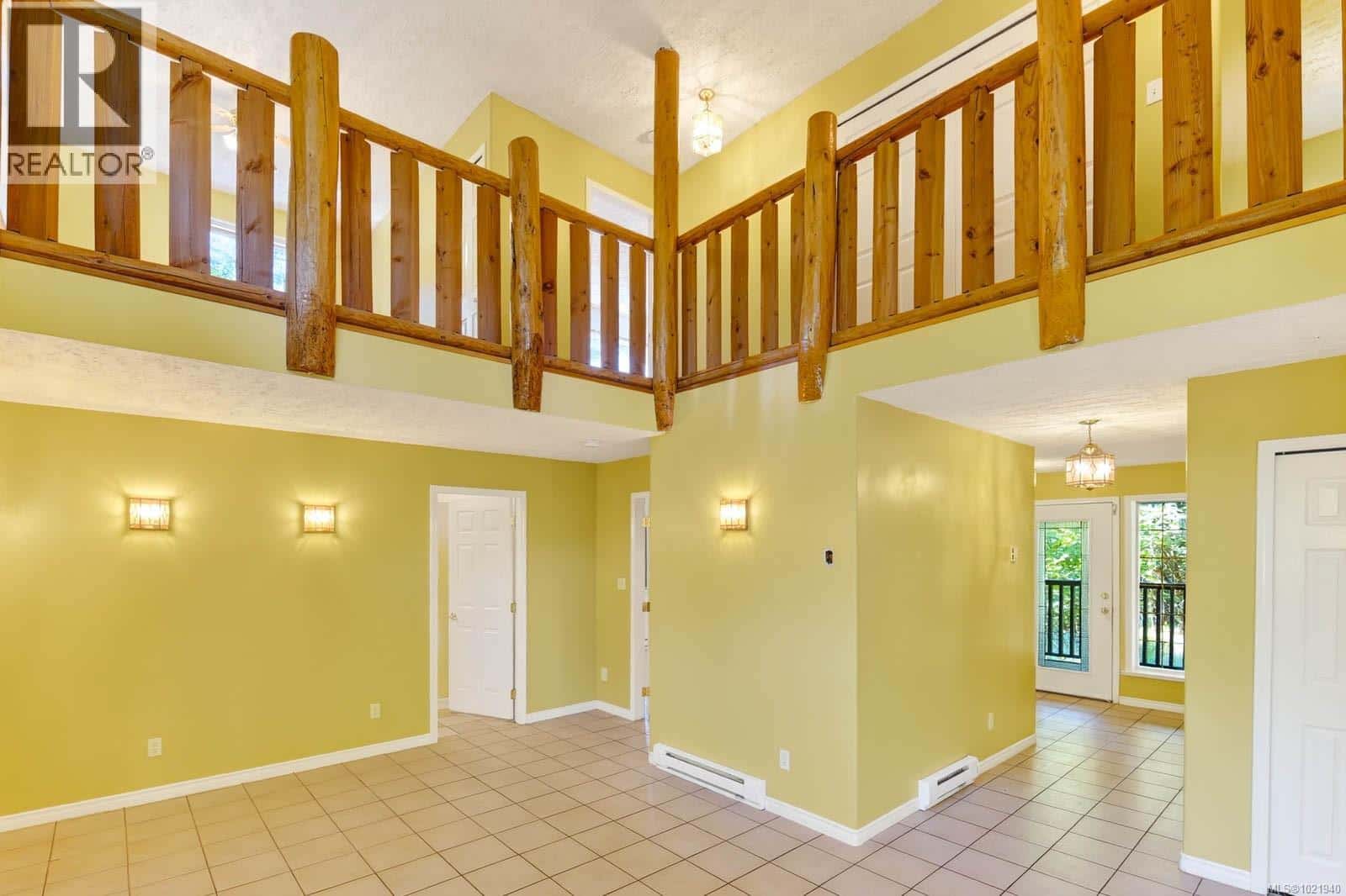 Port Alberni — Port Alberni - Photo 2 of 56