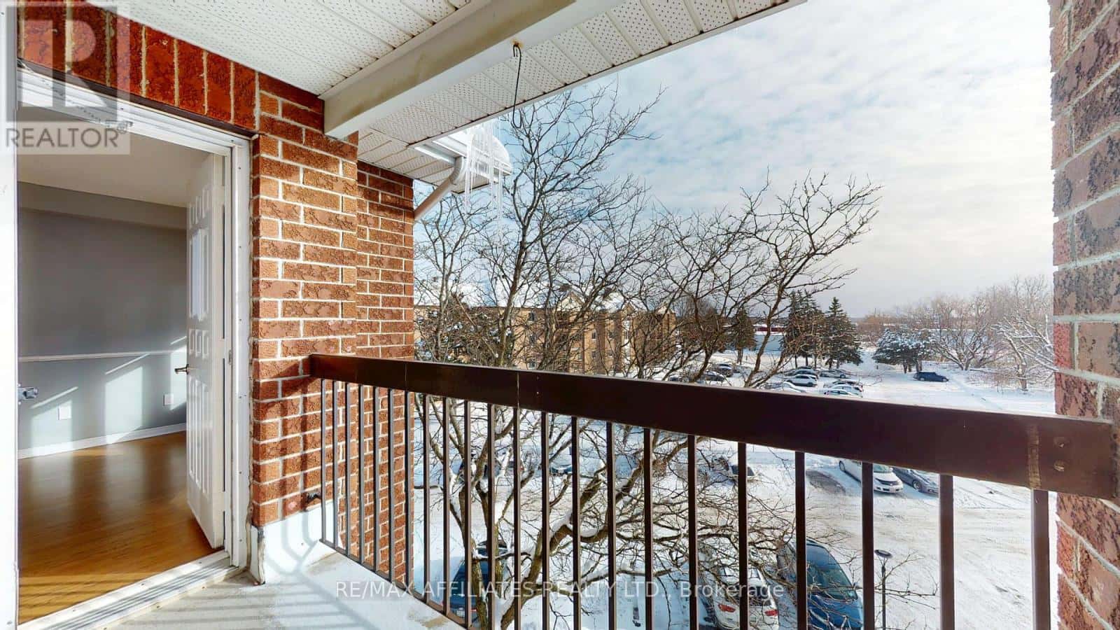 Brockville — Brockville - Photo 3 of 24