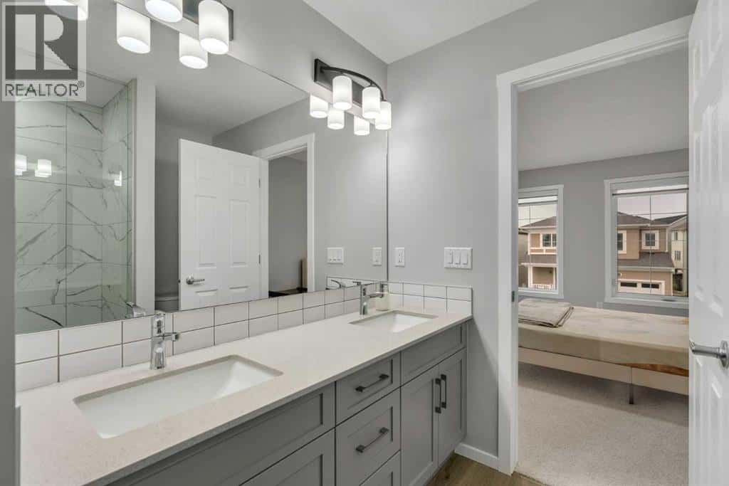 Calgary — Calgary - Photo 5 of 43