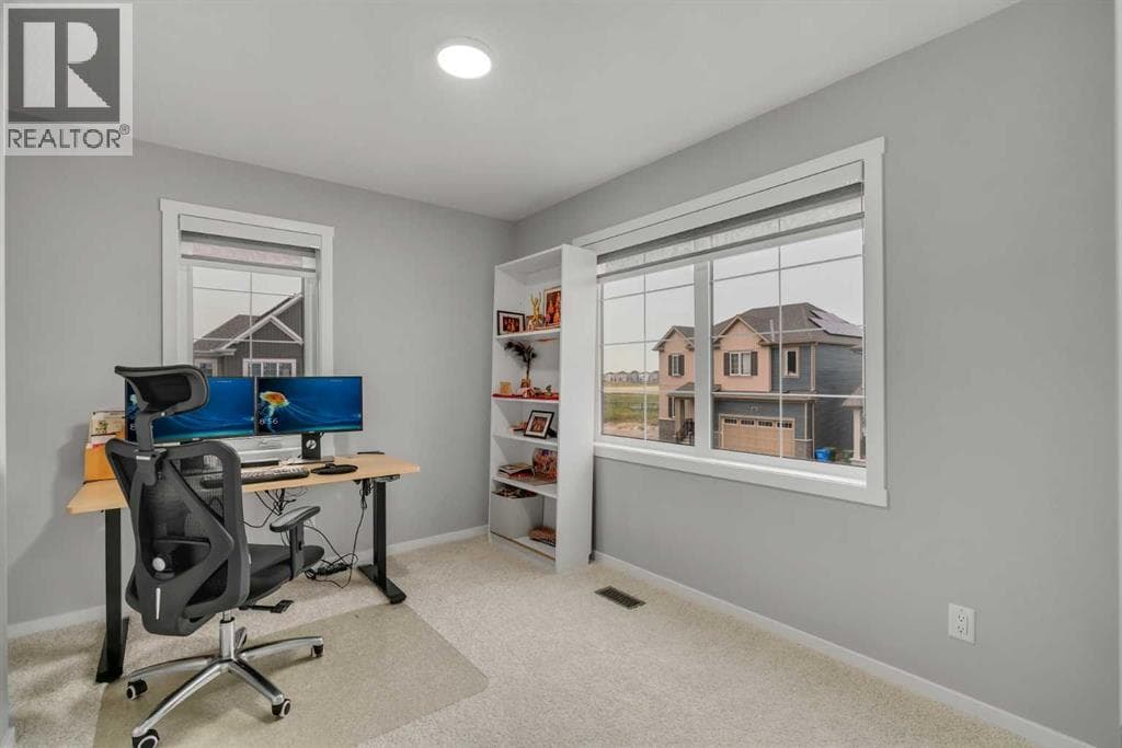 Calgary — Calgary - Main photo