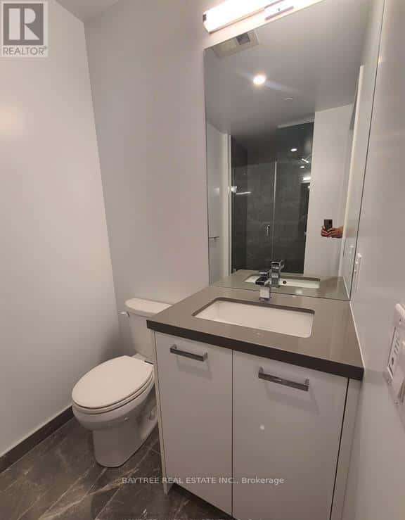 Toronto (Kensington-Chinatown) — Toronto (Kensington-Chinatown) - Photo 3 of 6