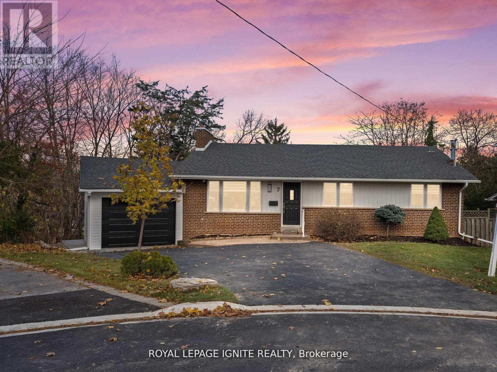 Mississauga (Streetsville) — Mississauga (Streetsville) - Main photo