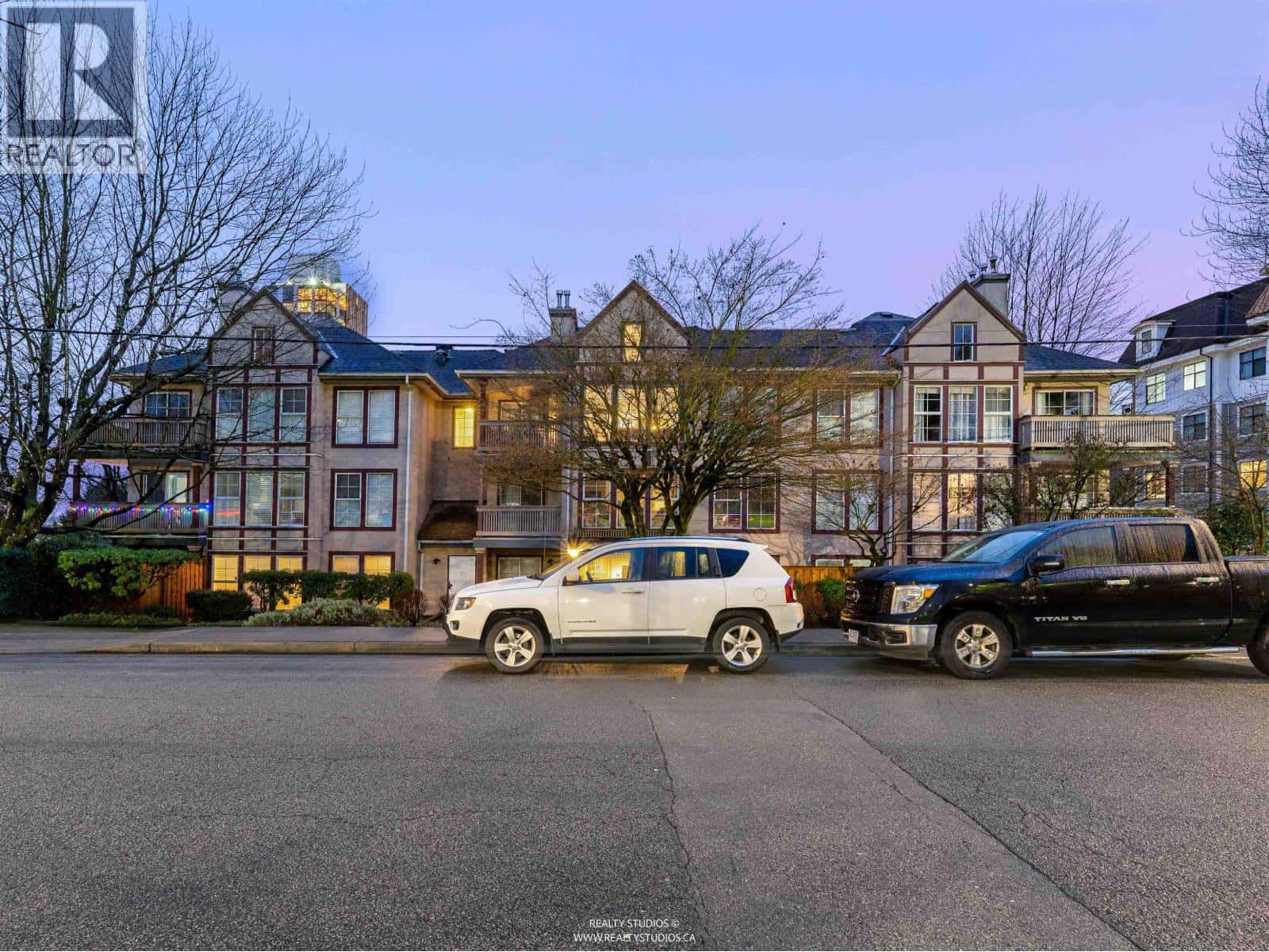 Coquitlam — Coquitlam - Photo 3 of 32