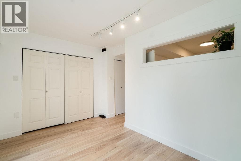 Port Moody — Port Moody - Main photo