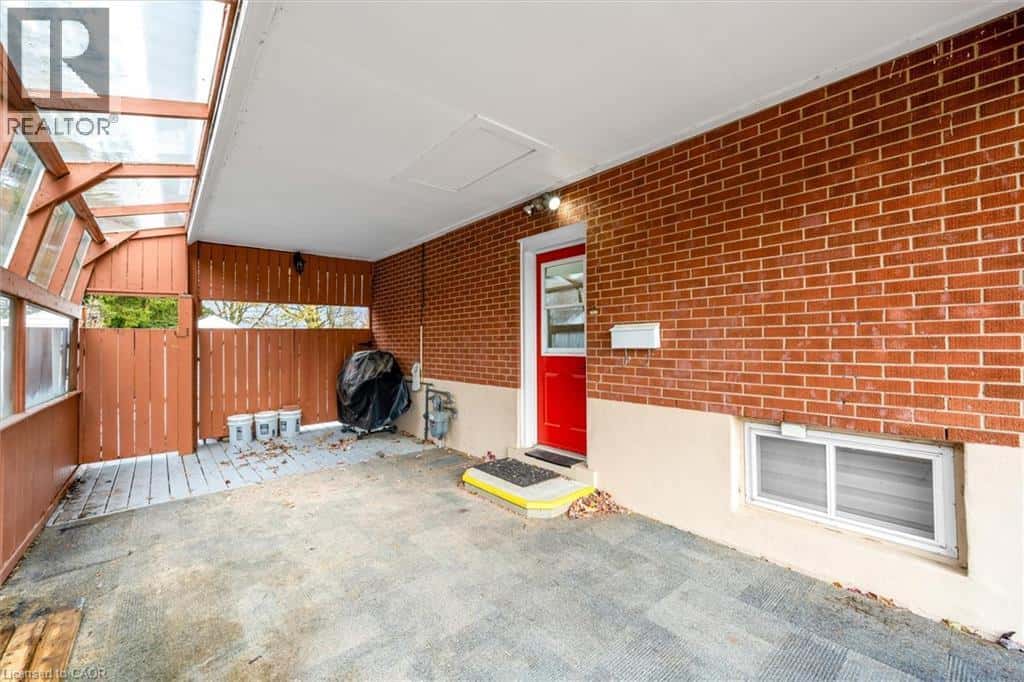 Grimsby — Grimsby - Photo 3 of 27