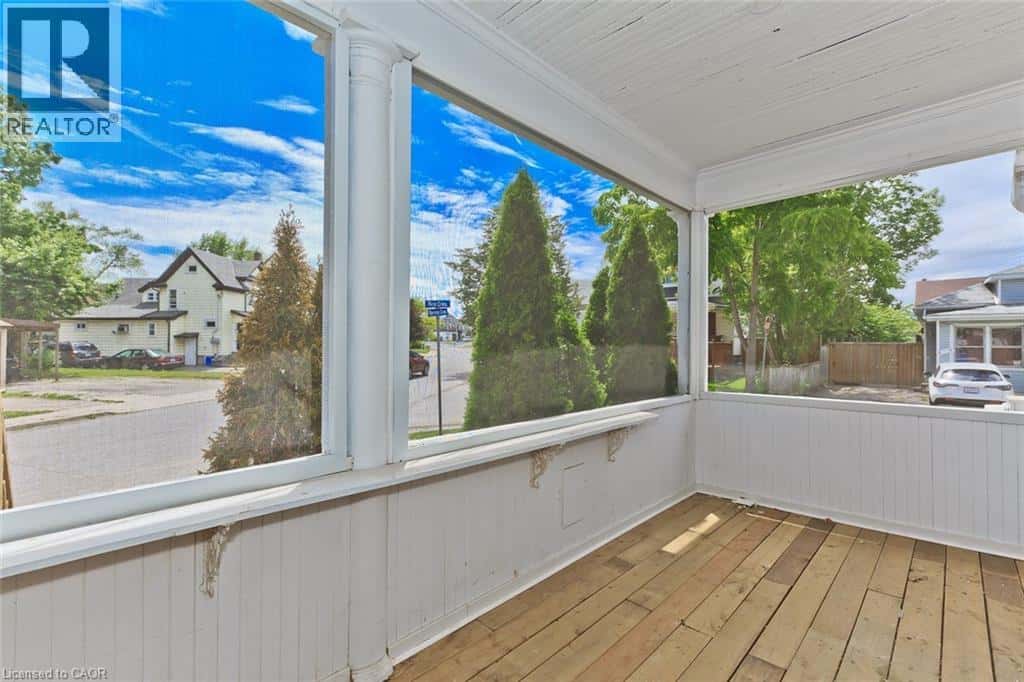 4743 RYERSON Crescent — Niagara Falls, Ontario - Photo 3 of 50