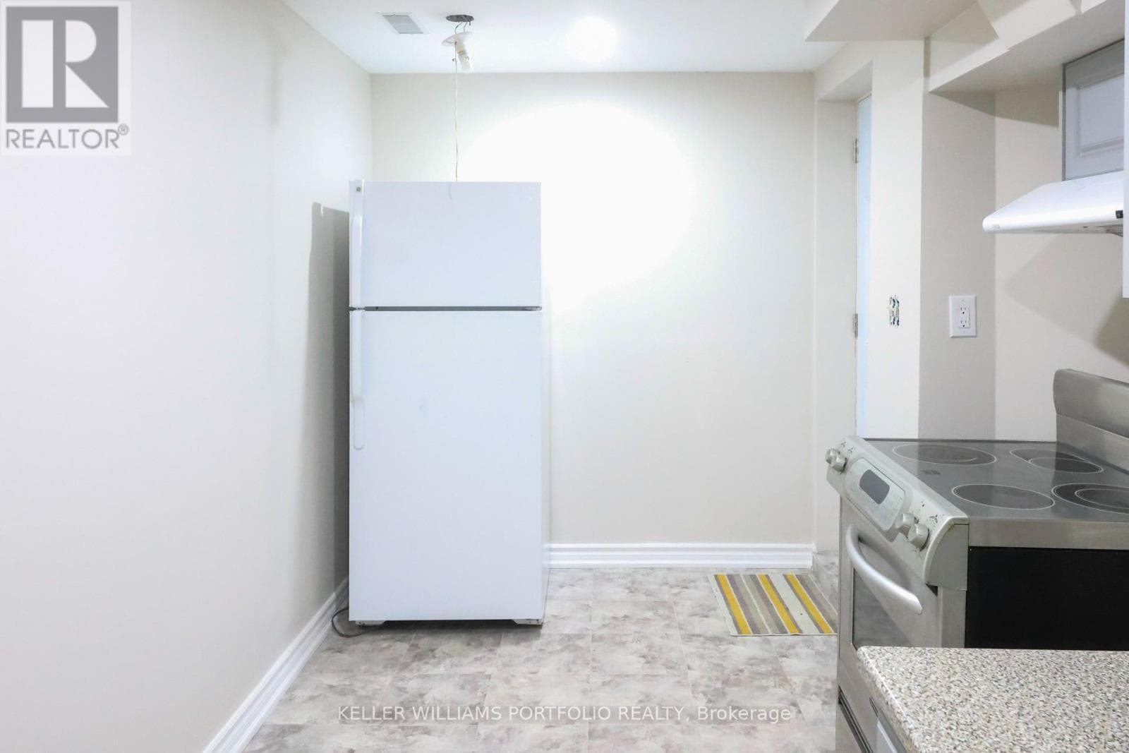 Oshawa (Windfields) — Oshawa (Windfields) - Main photo