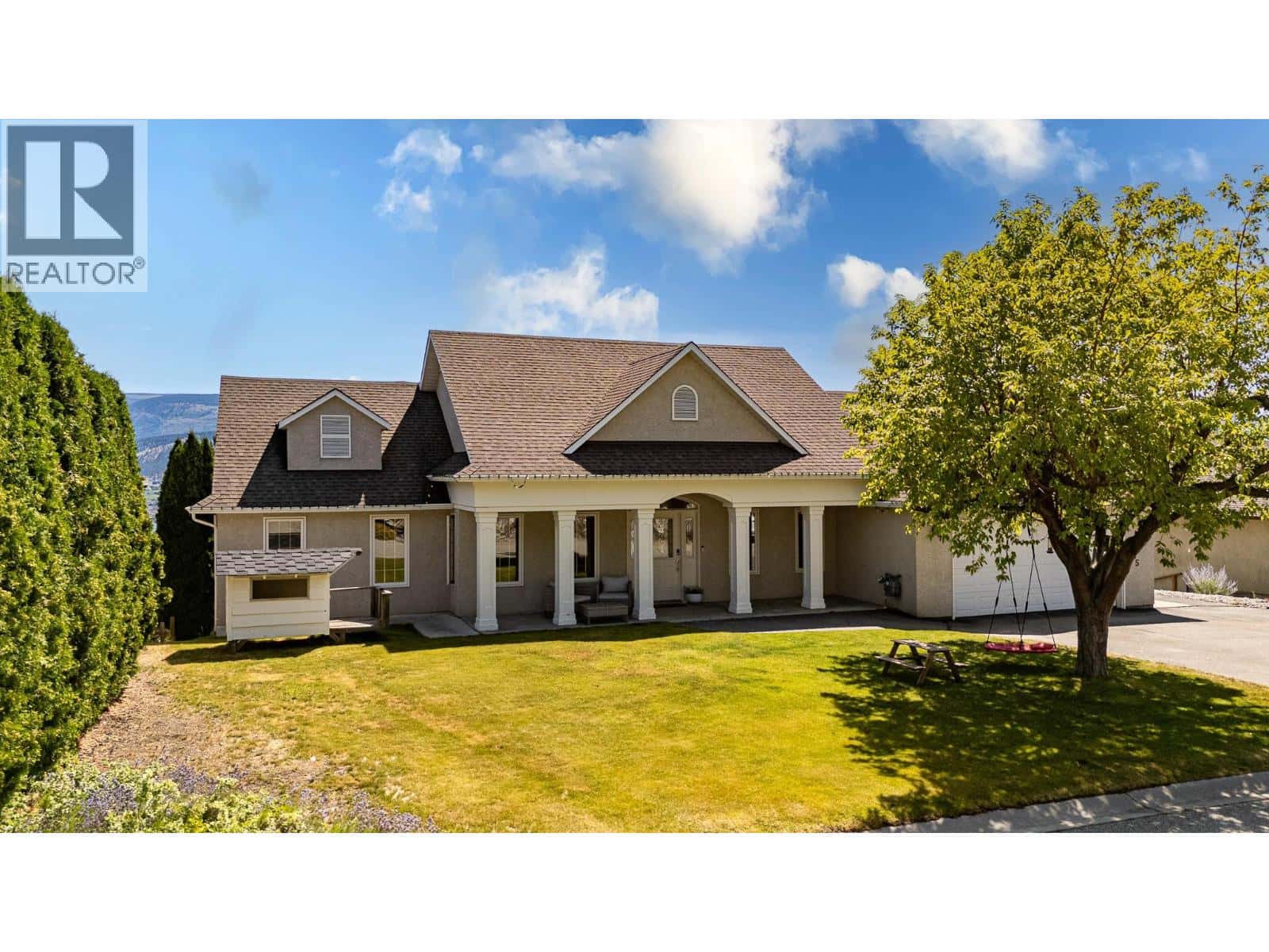 Penticton — Penticton - Photo 2 of 29