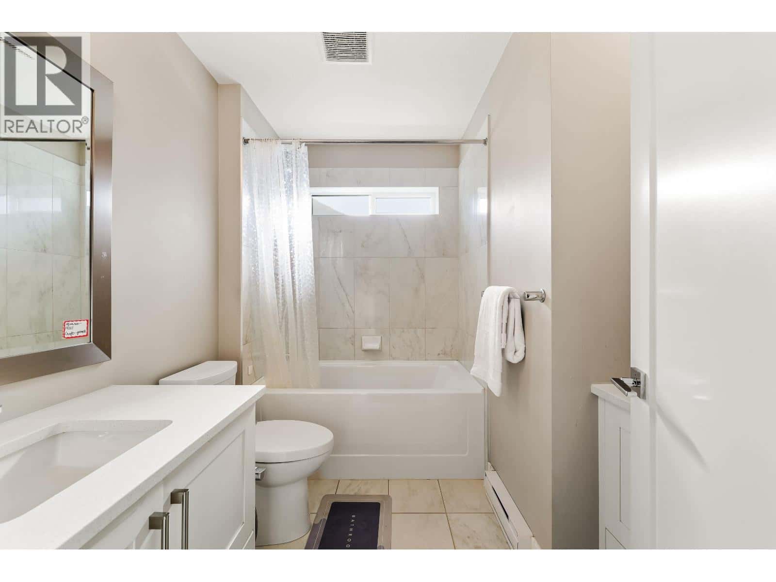 Coquitlam — Coquitlam - Photo 3 of 40