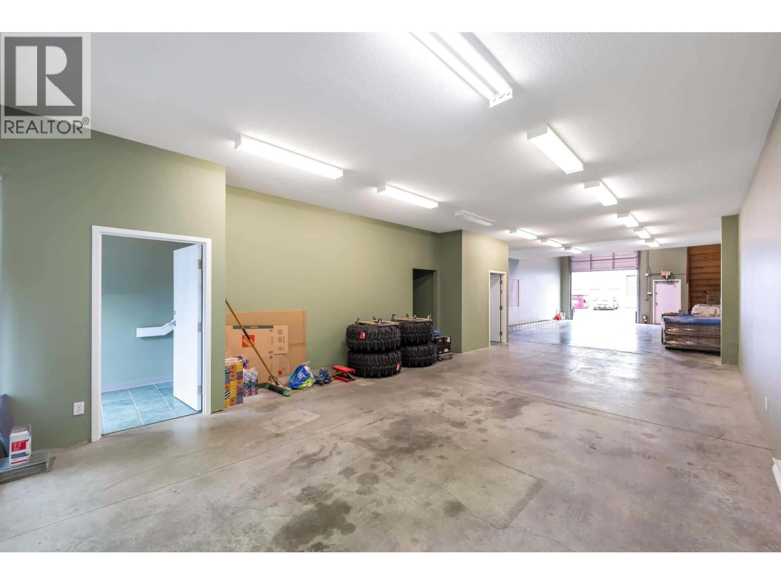 107 7198 VANTAGE WAY — Ladner - Photo 2 of 40