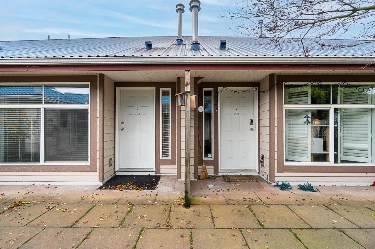 Langley — Langley - Main photo