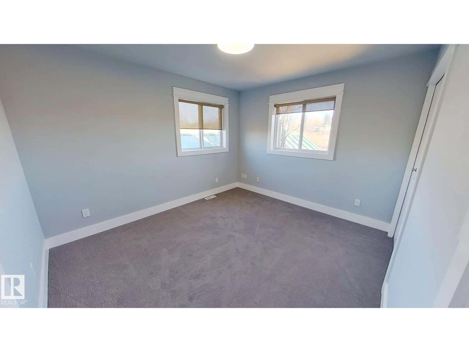 Rural Leduc County — Rural Leduc County - Photo 4 of 58