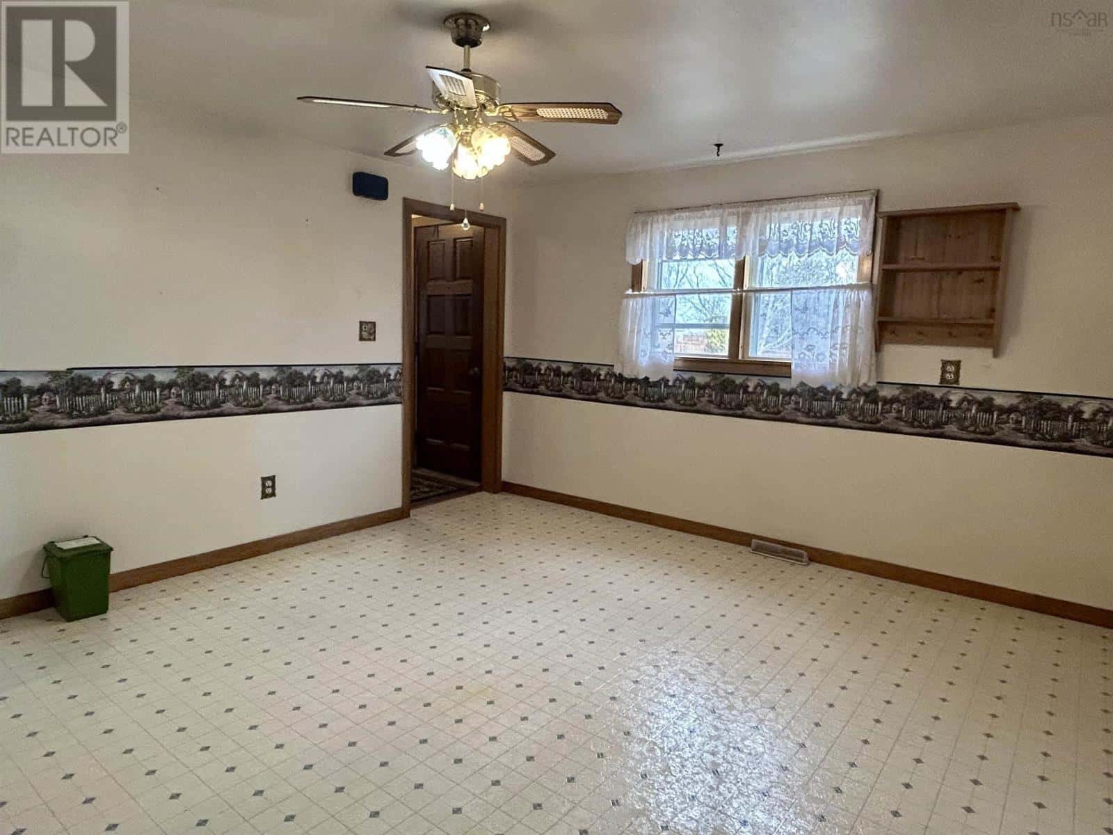 Wedgeport — Wedgeport - Photo 2 of 21