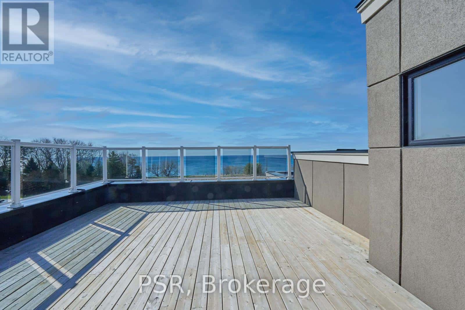 Clarington (Bowmanville) — Clarington (Bowmanville) - Photo 2 of 45