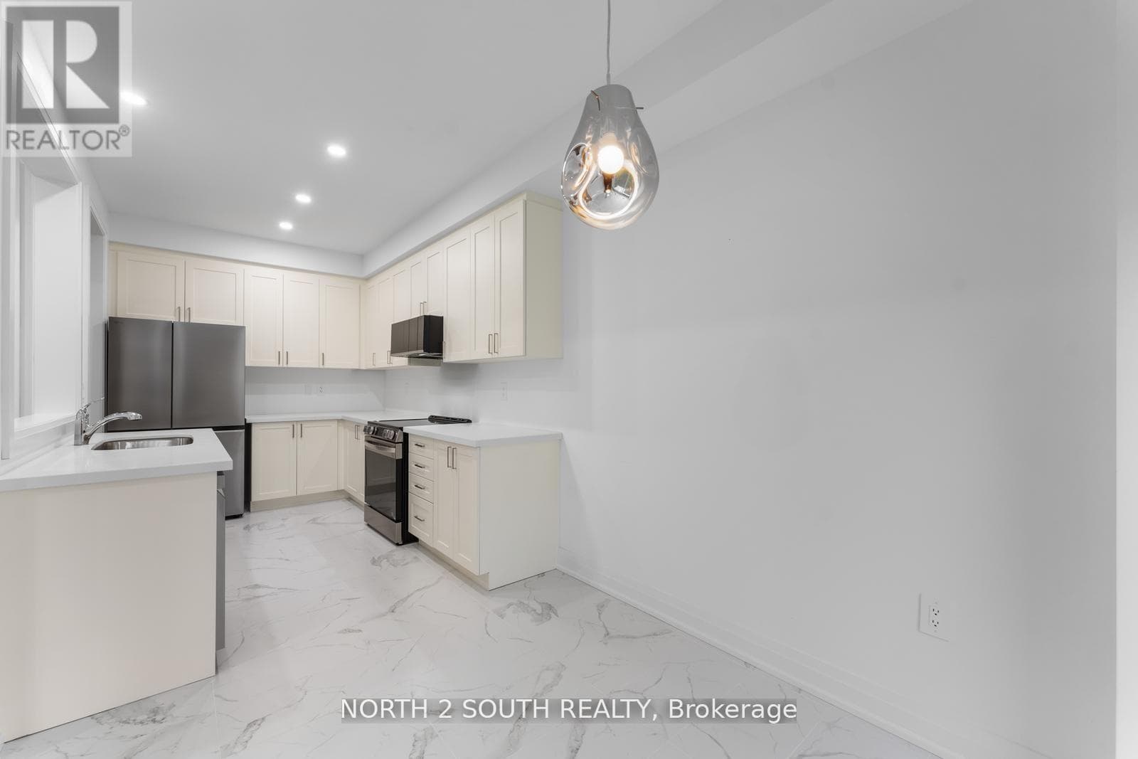 Vaughan (West Woodbridge) — Vaughan (West Woodbridge) - Main photo