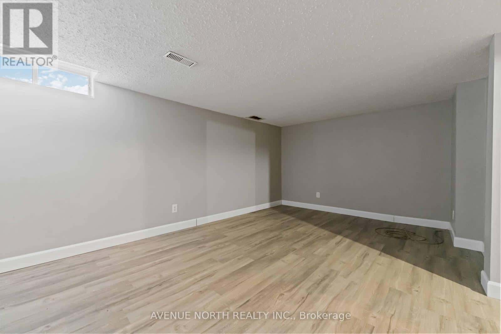 Ottawa — Ottawa - Photo 5 of 31