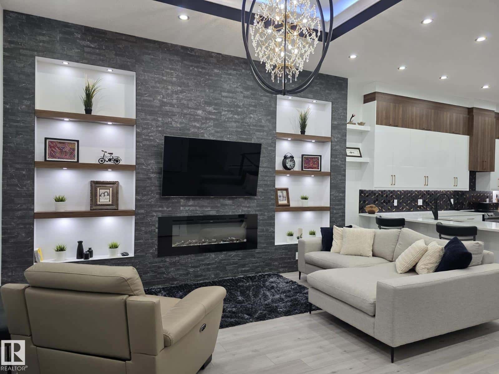 #505 49119 Range Road 73 — Rural Brazeau County, Alberta - Photo 3 of 62