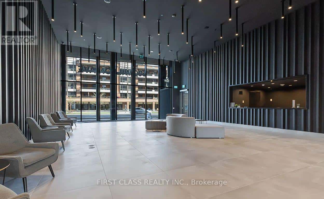 Toronto (Clanton Park) — Toronto (Clanton Park) - Photo 5 of 12