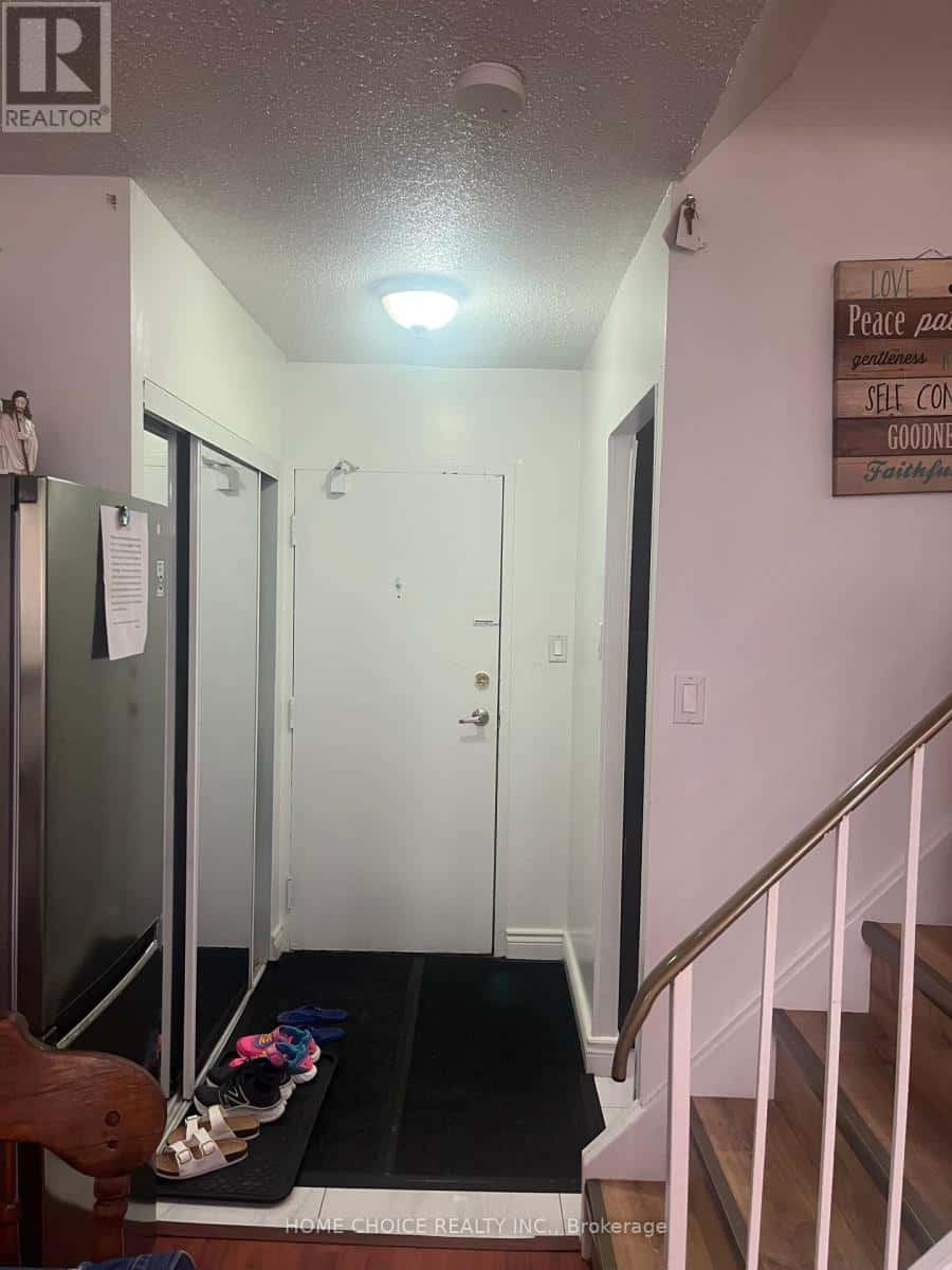 Toronto (Morningside) — Toronto (Morningside) - Photo 5 of 7