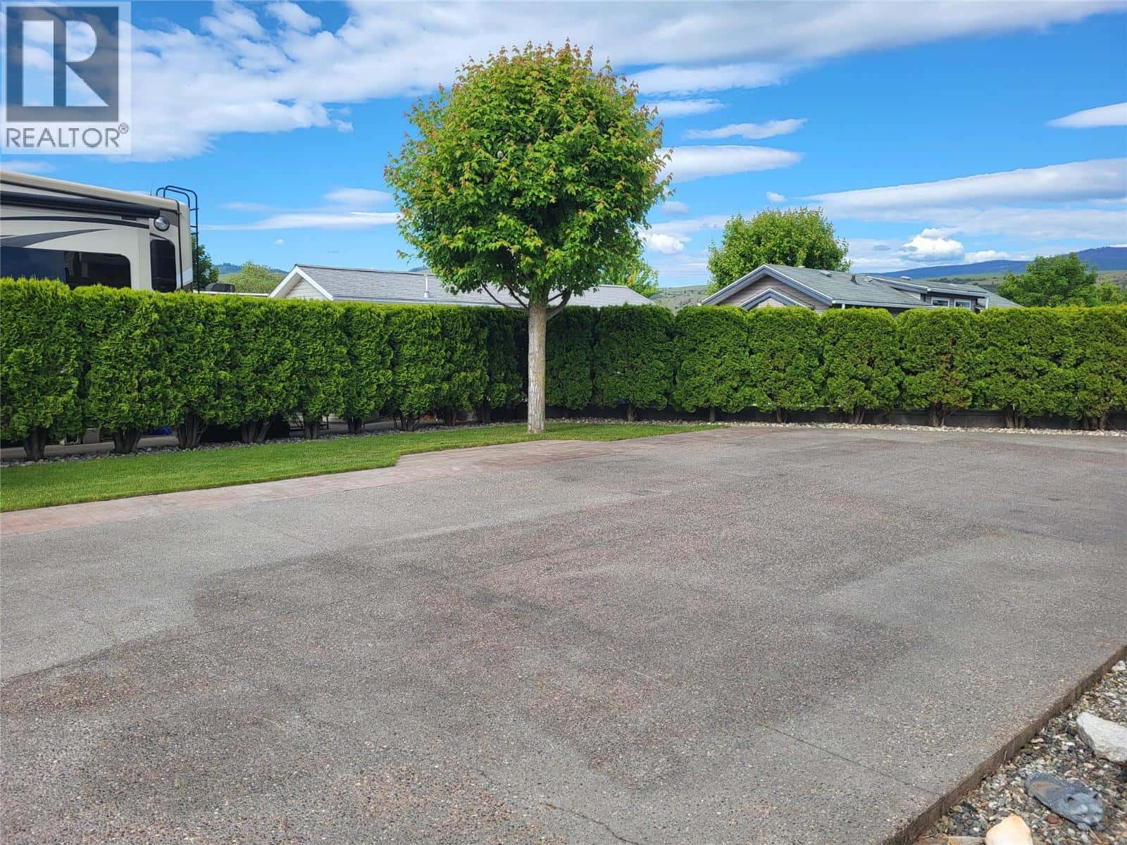 Vernon — Vernon - Photo 3 of 18