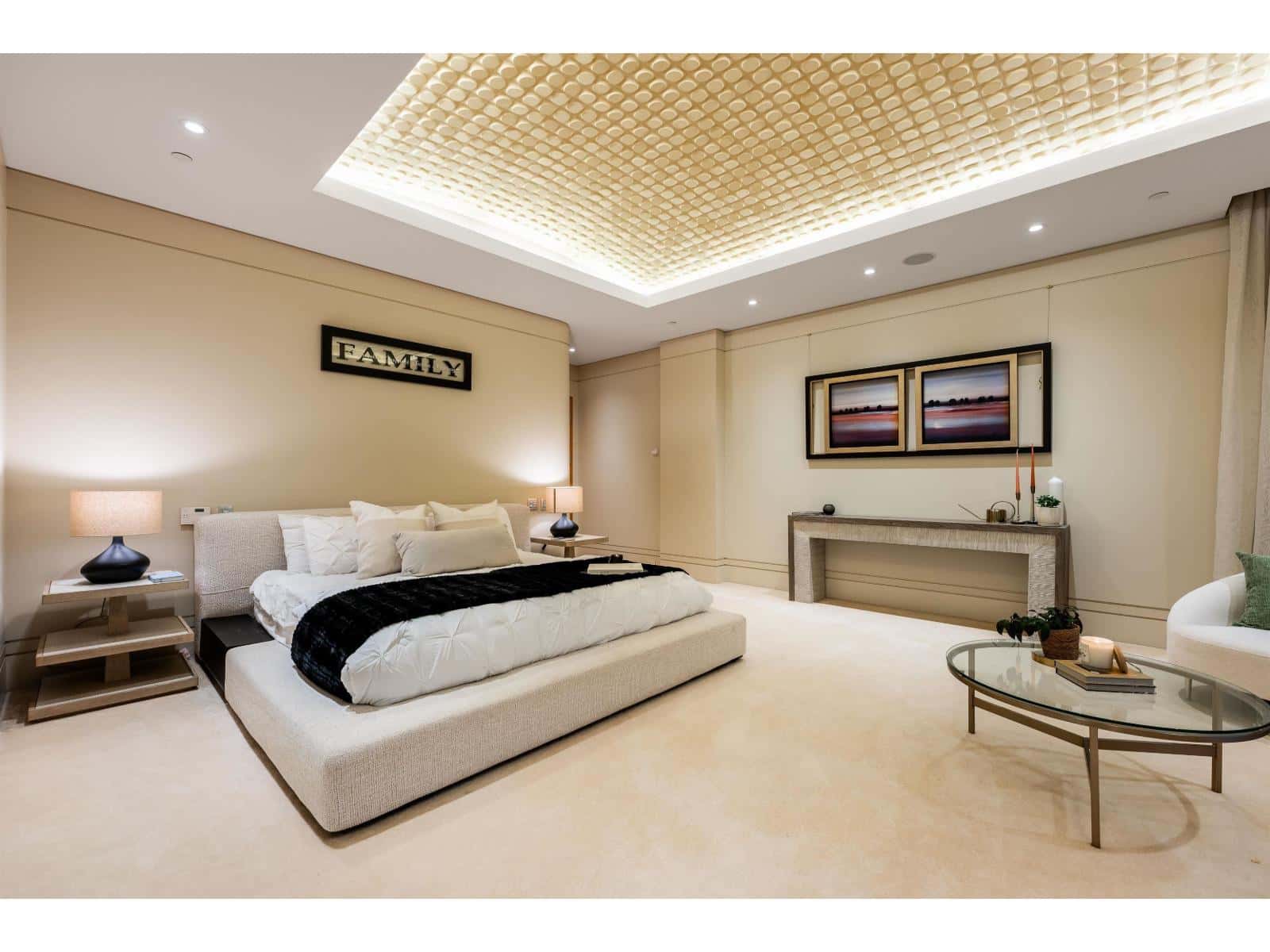 White Rock — White Rock - Photo 2 of 34