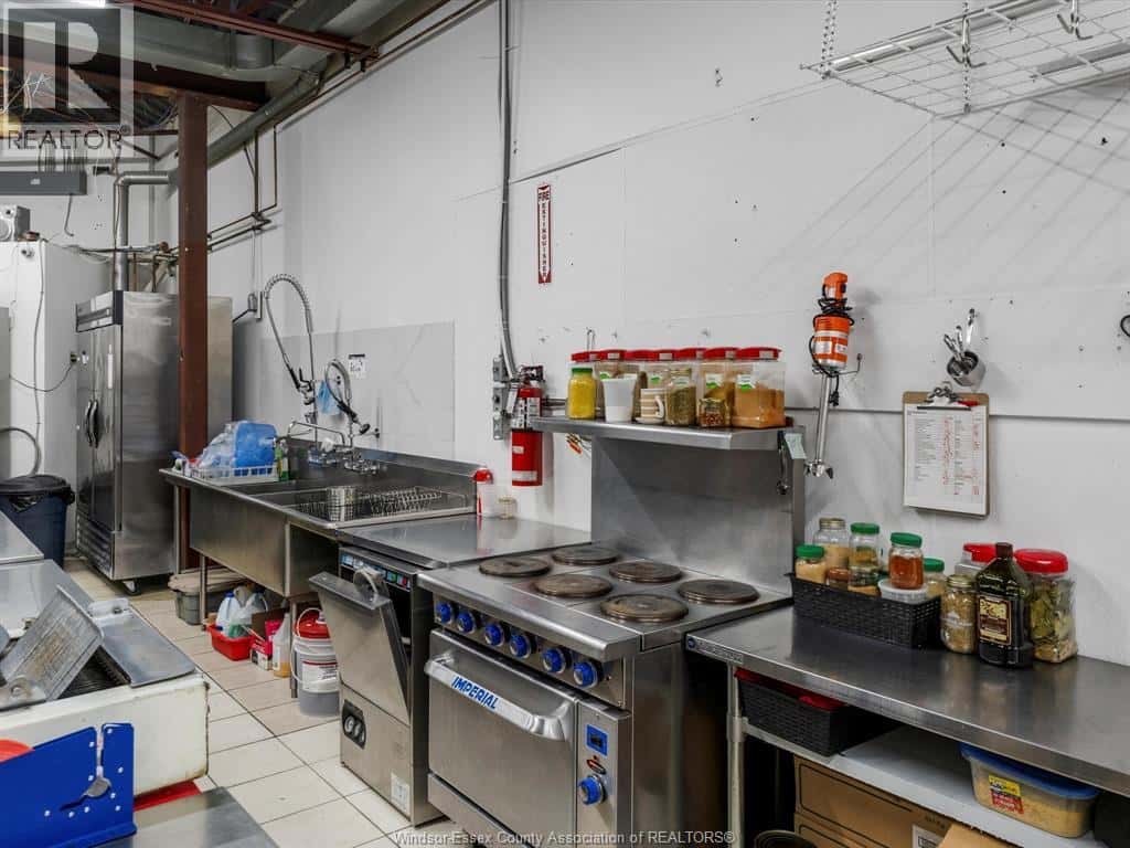 1390 WALKER ROAD Unit# 200 — Windsor - Photo 2 of 45