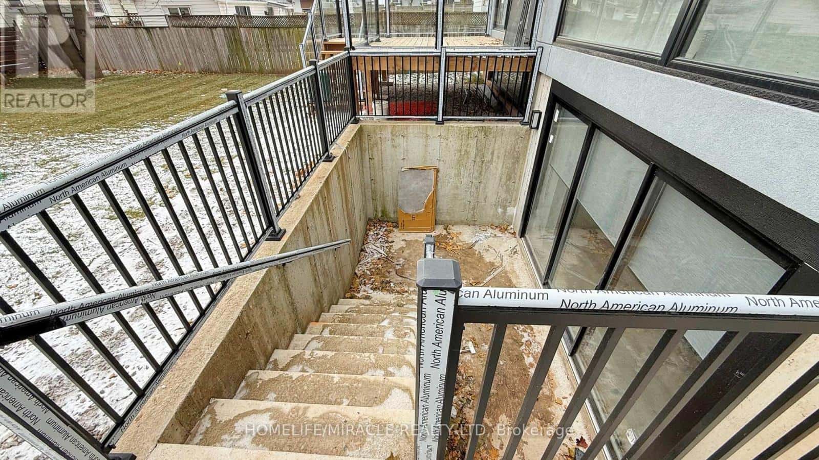 Oakville (CO Central) — Oakville (CO Central) - Photo 3 of 48