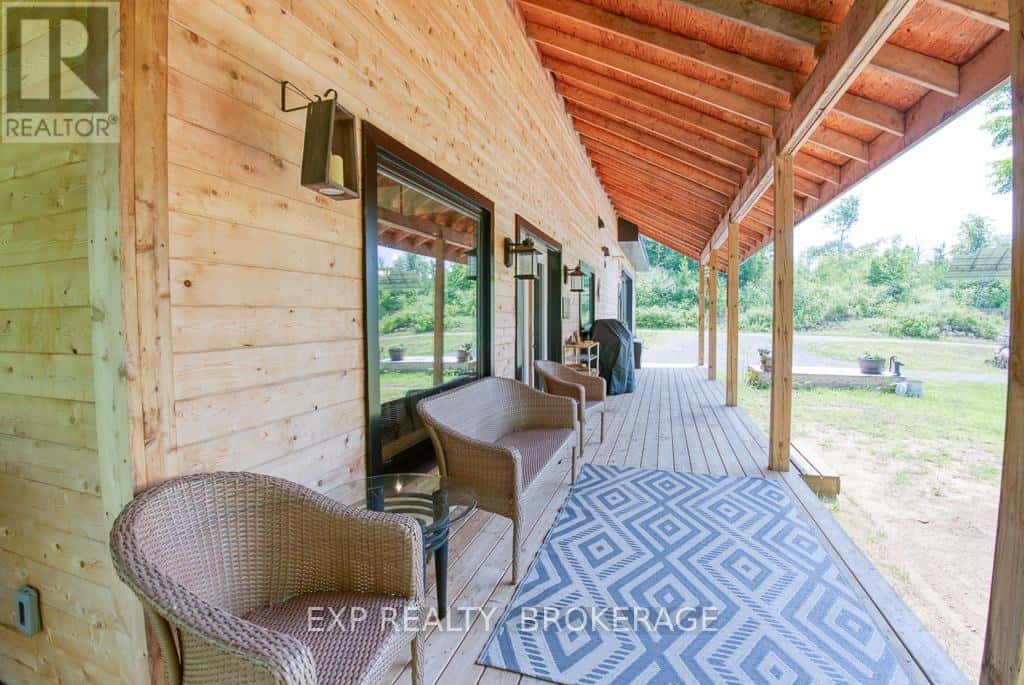 1249 WATERS EDGE LANE — Frontenac (Frontenac Centre) - Photo 2 of 40