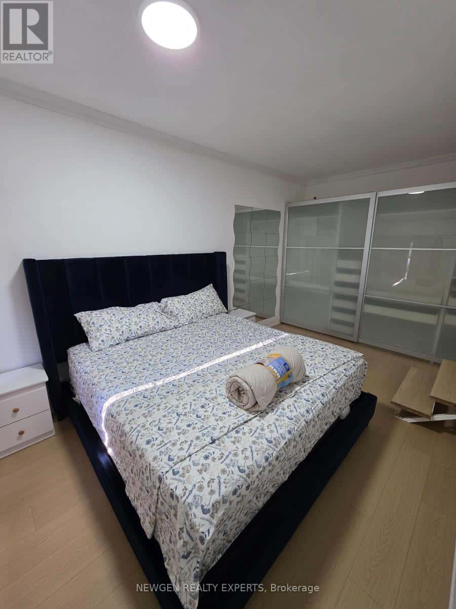 Niagara Falls (Hospital) — Niagara Falls (Hospital) - Photo 2 of 13