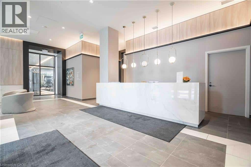 Hamilton — Hamilton - Photo 4 of 17