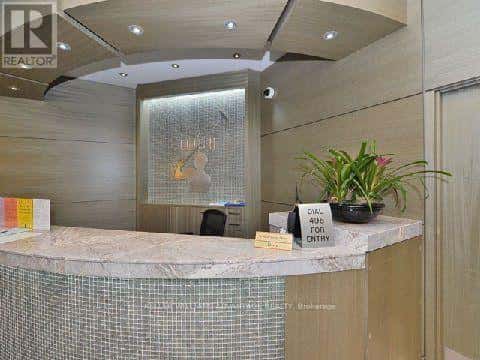 304 - 1033 BAY STREET — Toronto (Bay Street Corridor) - Photo 2 of 12