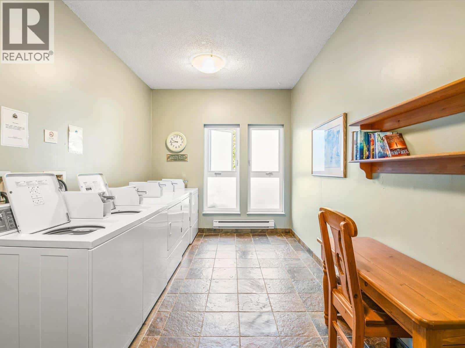 515 4200 WHISTLER WAY — Whistler - Photo 4 of 26