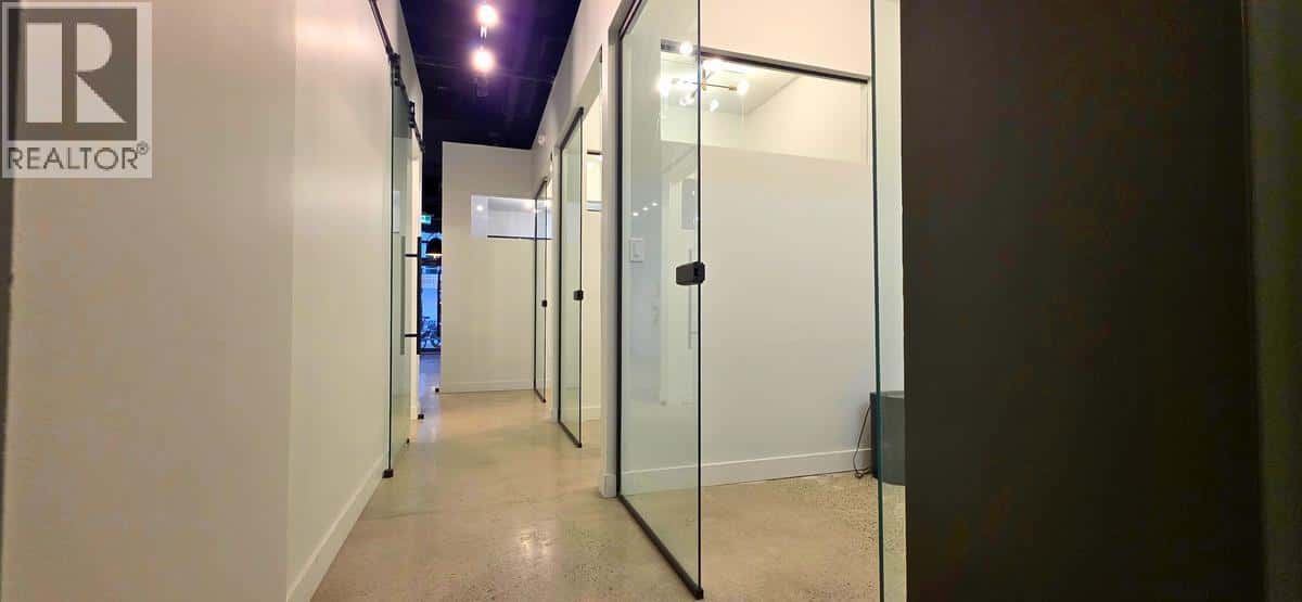 103 100 E ESPLANADE — North Vancouver - Photo 4 of 10