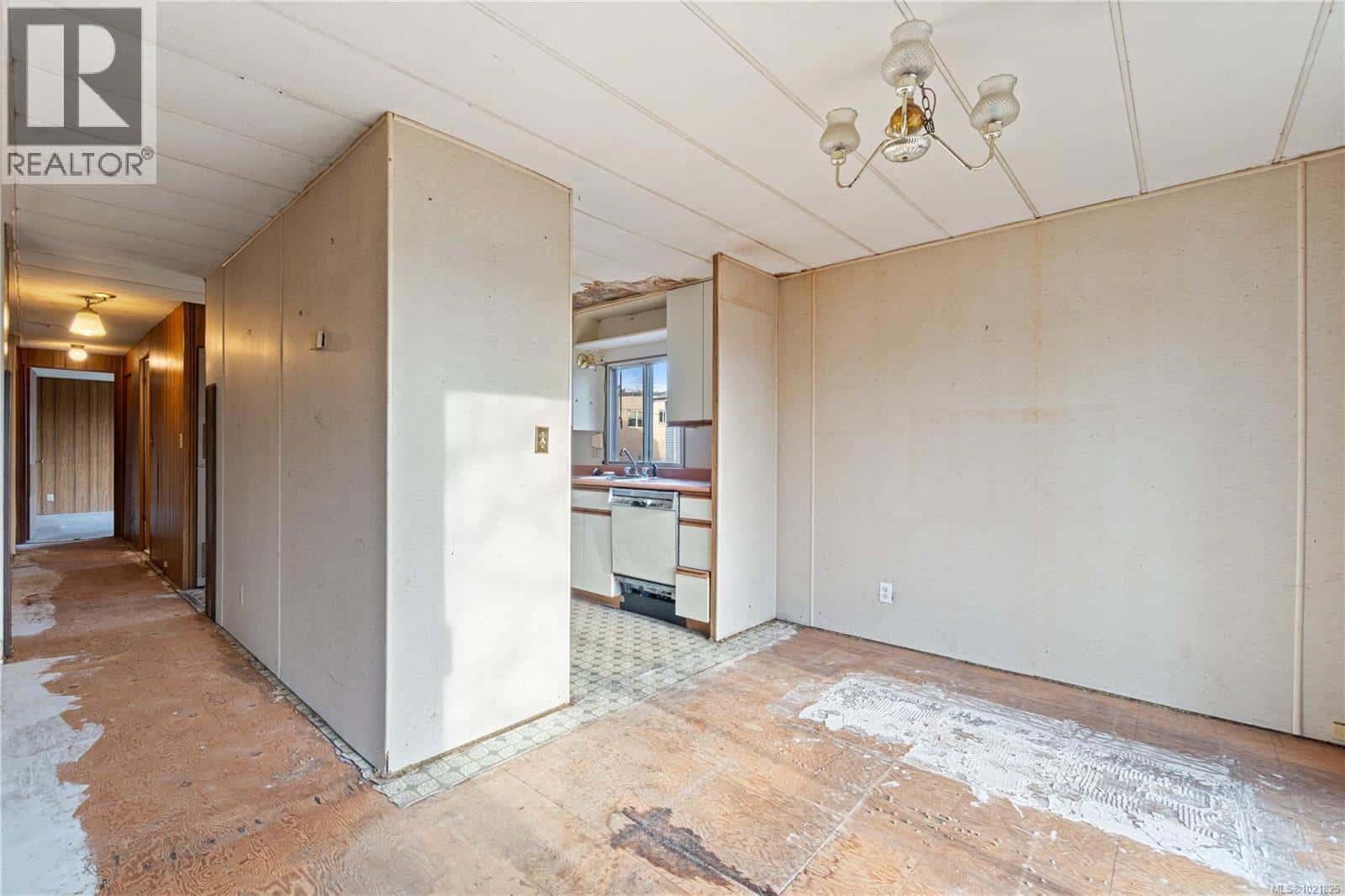 Parksville — Parksville - Photo 5 of 43