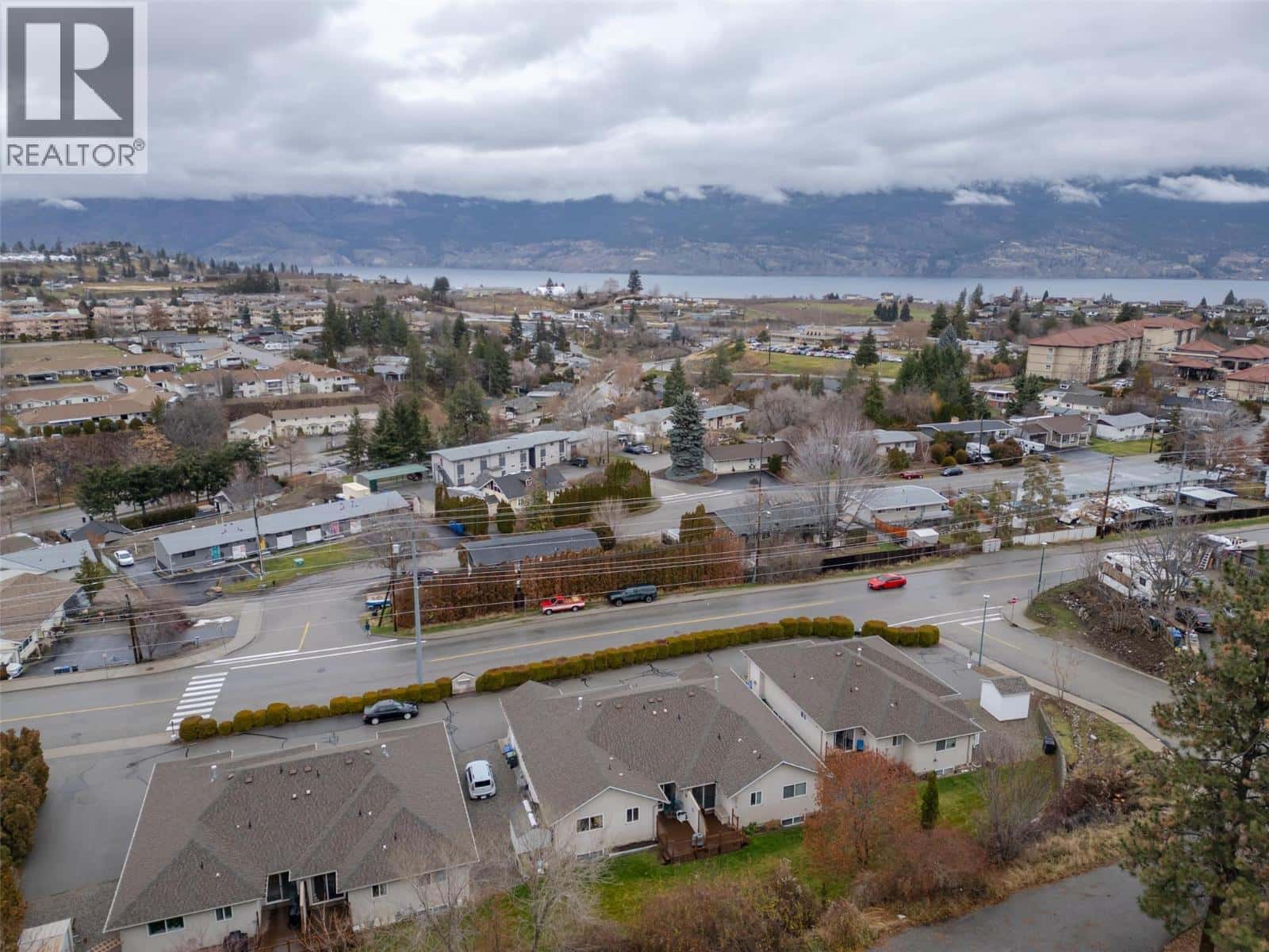 Summerland — Summerland - Photo 5 of 64