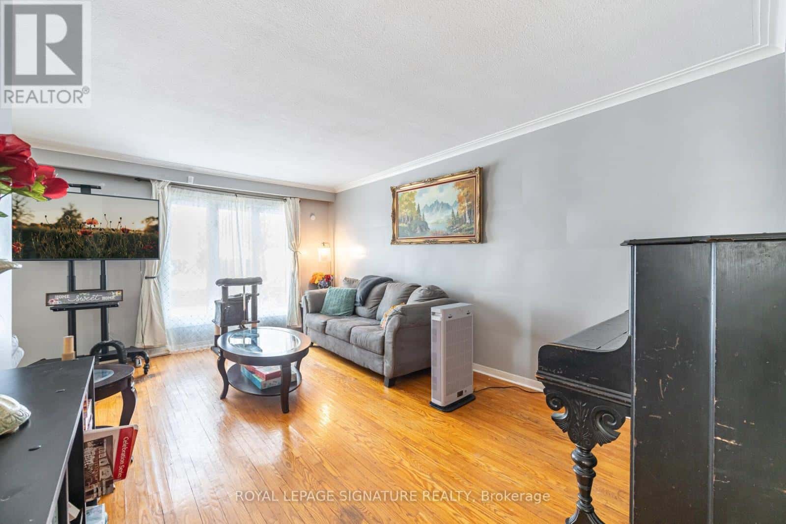 Halton Hills (Georgetown) — Halton Hills (Georgetown) - Photo 2 of 29