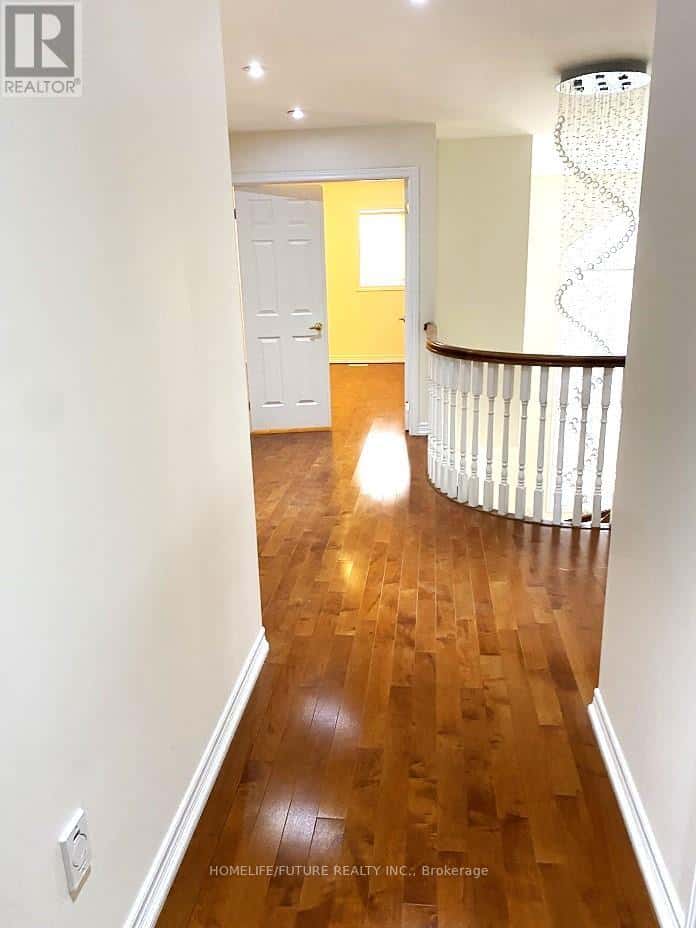 Markham (Box Grove) — Markham (Box Grove) - Photo 5 of 14