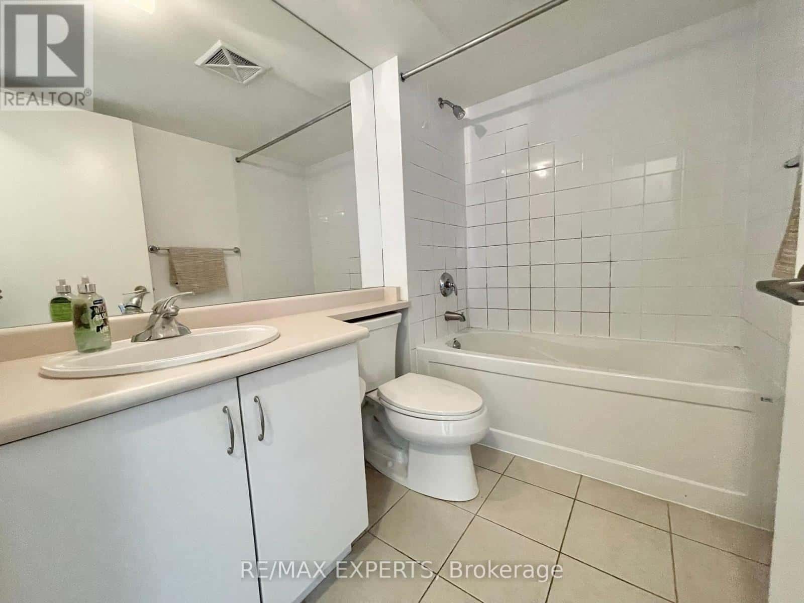 Toronto (Niagara) — Toronto (Niagara) - Photo 2 of 11