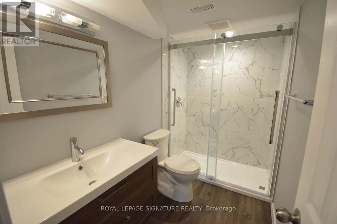 Cambridge — Cambridge - Photo 5 of 7