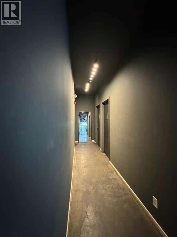 Calgary — Calgary - Photo 2 of 16