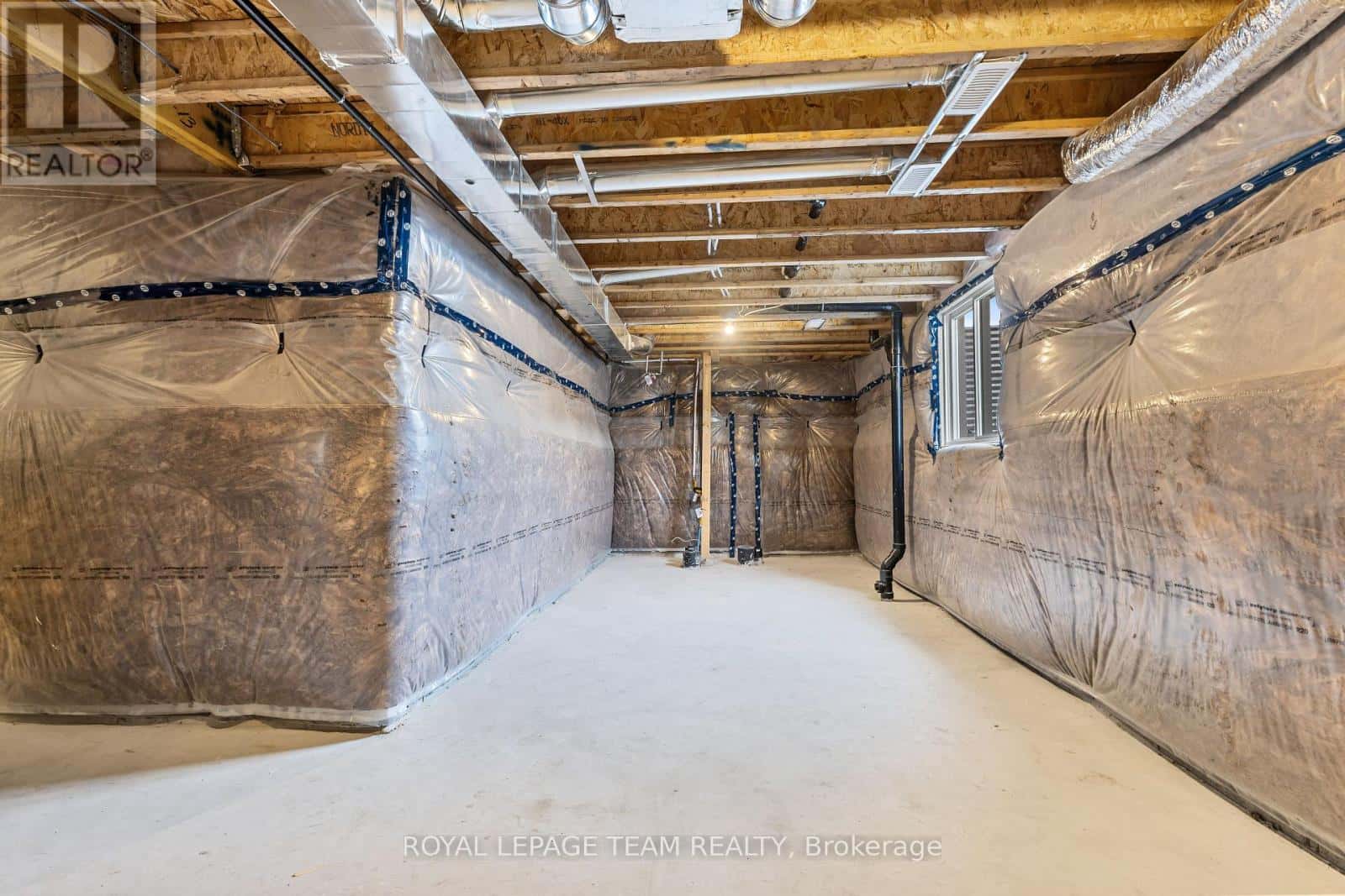 Ottawa — Ottawa - Photo 2 of 23