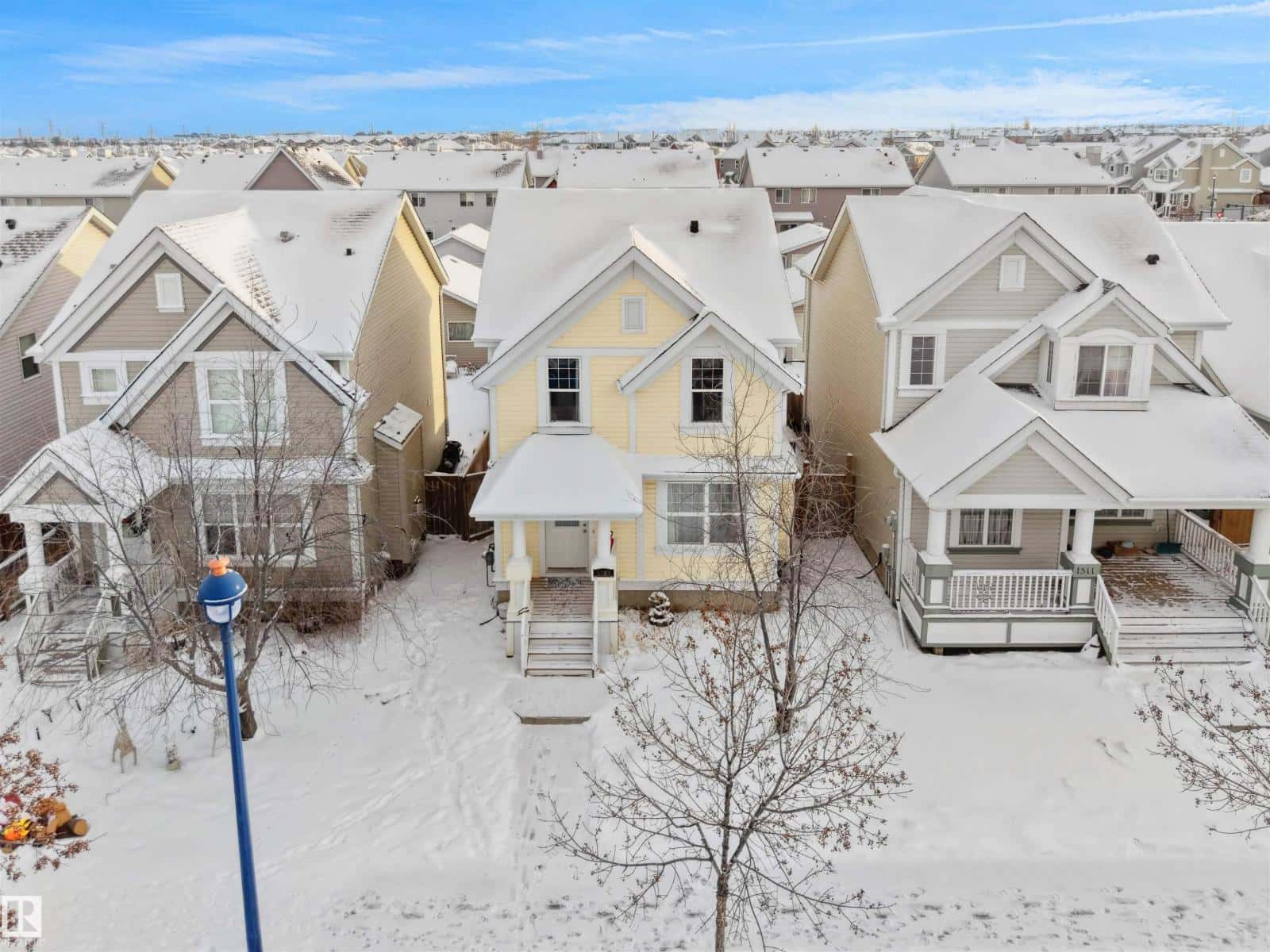 Edmonton — Edmonton - Photo 2 of 43