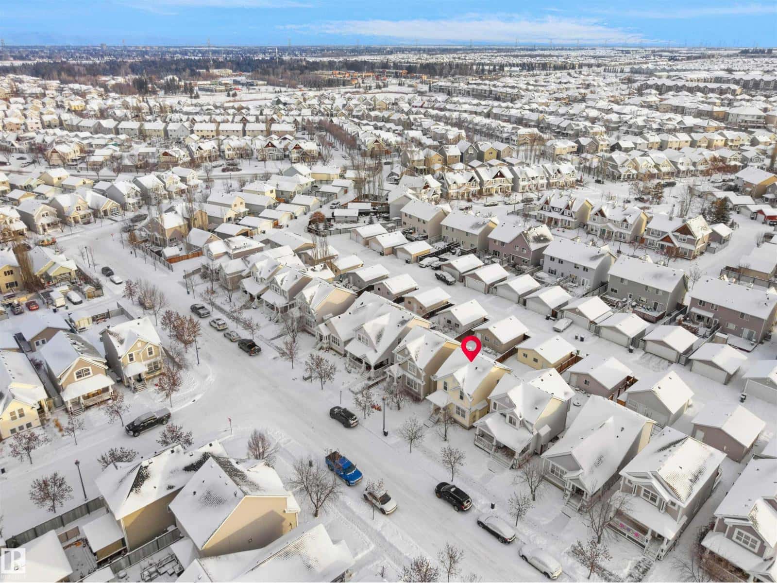 Edmonton — Edmonton - Photo 4 of 43