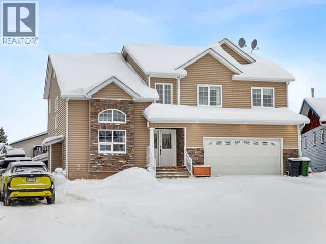 Whitehorse — Whitehorse - Photo 2 of 53